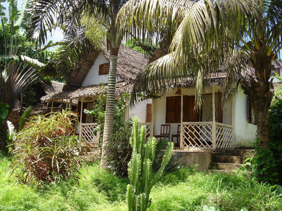 Hotel La Caravelle Ambatoloaka  Exterior photo